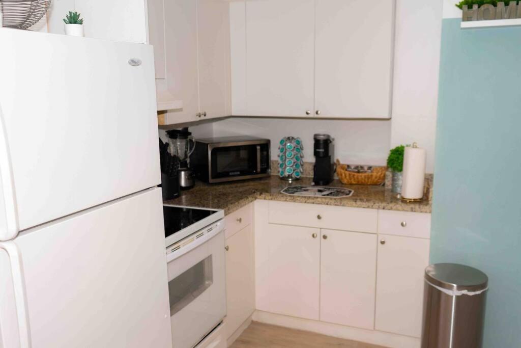 Newly Renovated Condo 5 Min From Airport 迈阿密 外观 照片